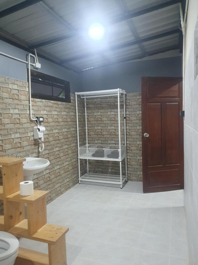 Mind'S Homestay มายด์โฮมสเตย์ Kampong Huaibu Exteriör bild
